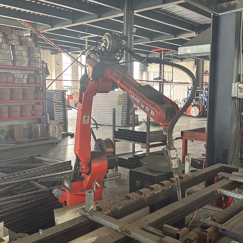 Intelligent CNC fully automatic robotic arm welding machine